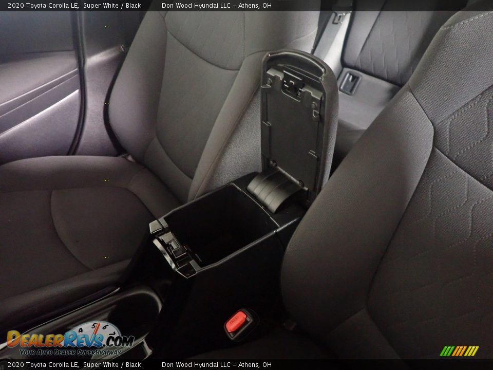 2020 Toyota Corolla LE Super White / Black Photo #29