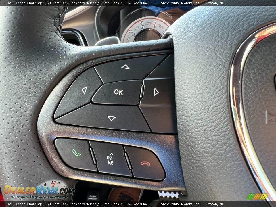 2022 Dodge Challenger R/T Scat Pack Shaker Widebody Steering Wheel Photo #17