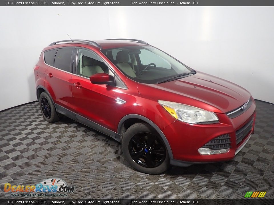 2014 Ford Escape SE 1.6L EcoBoost Ruby Red / Medium Light Stone Photo #3