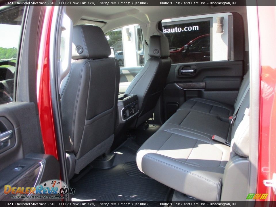 2021 Chevrolet Silverado 2500HD LTZ Crew Cab 4x4 Cherry Red Tintcoat / Jet Black Photo #32