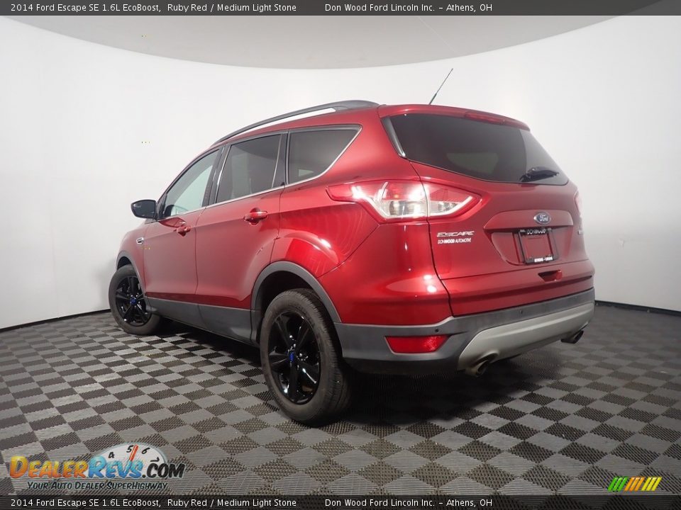 2014 Ford Escape SE 1.6L EcoBoost Ruby Red / Medium Light Stone Photo #11