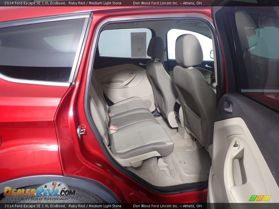 2014 Ford Escape SE 1.6L EcoBoost Ruby Red / Medium Light Stone Photo #36