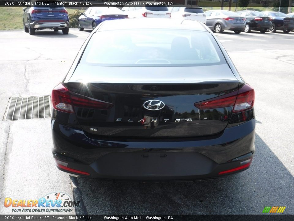 2020 Hyundai Elantra SE Phantom Black / Black Photo #8