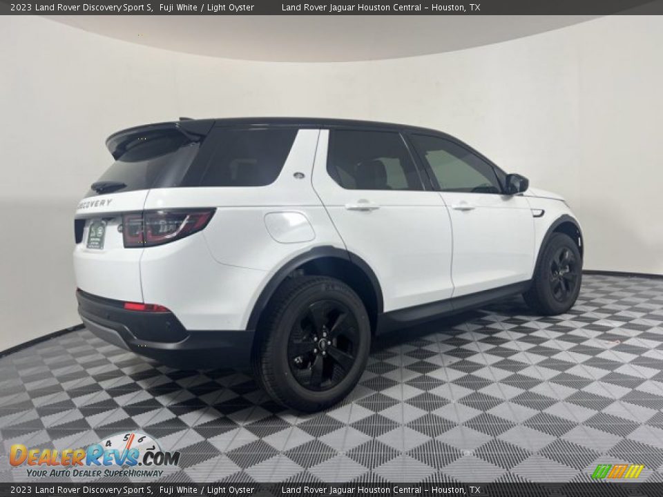 2023 Land Rover Discovery Sport S Fuji White / Light Oyster Photo #2