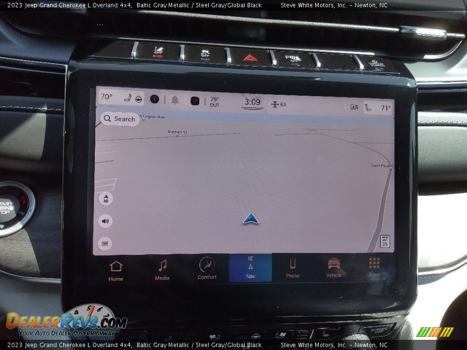 Navigation of 2023 Jeep Grand Cherokee L Overland 4x4 Photo #29