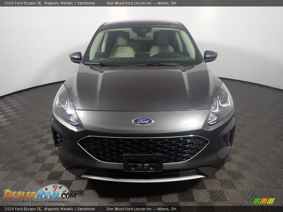 2020 Ford Escape SE Magnetic Metallic / Sandstone Photo #5