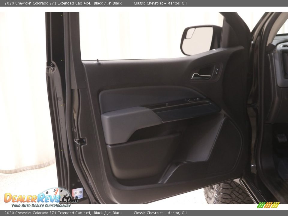 2020 Chevrolet Colorado Z71 Extended Cab 4x4 Black / Jet Black Photo #4