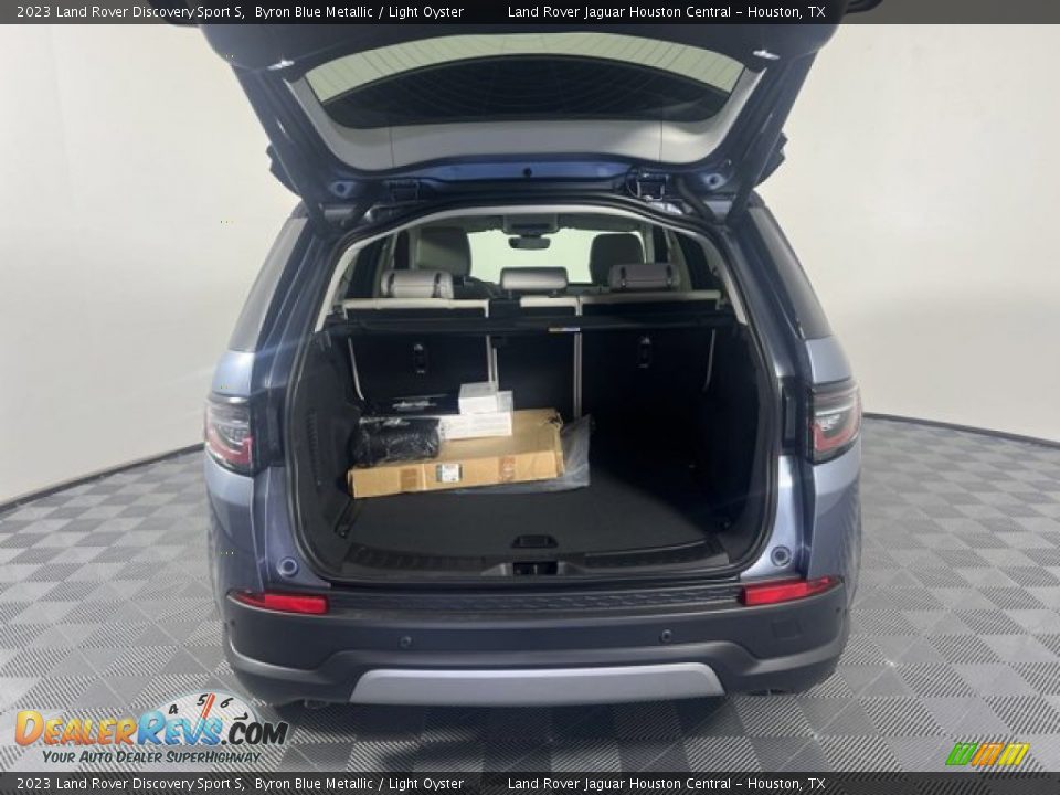 2023 Land Rover Discovery Sport S Trunk Photo #23