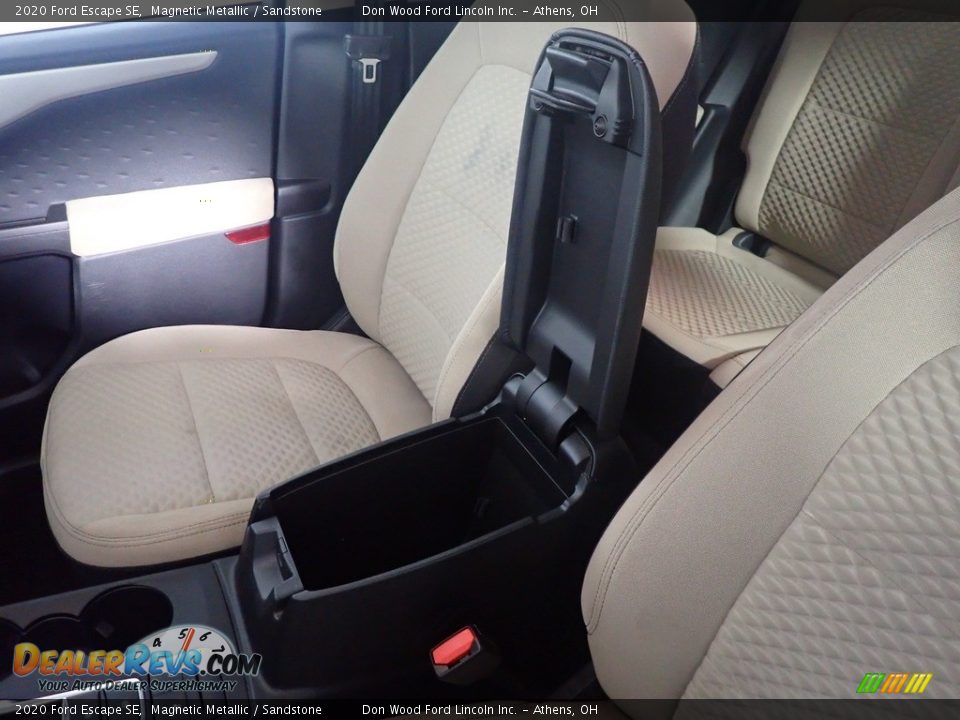 2020 Ford Escape SE Magnetic Metallic / Sandstone Photo #31