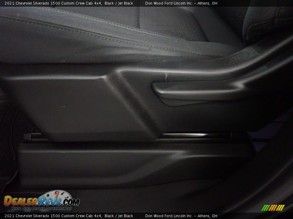 2021 Chevrolet Silverado 1500 Custom Crew Cab 4x4 Black / Jet Black Photo #20