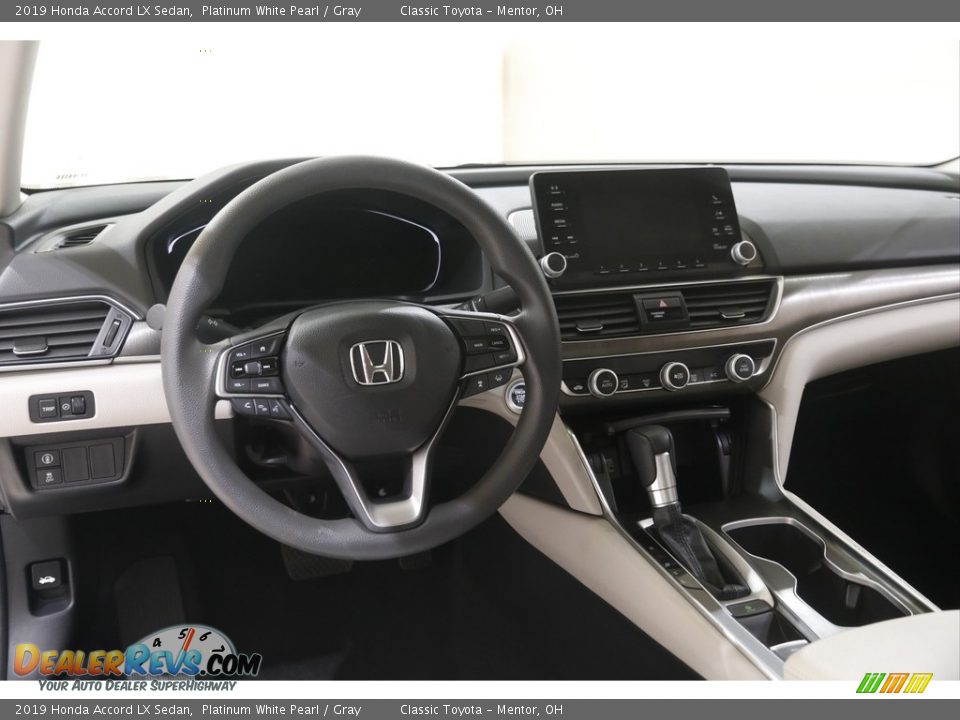 2019 Honda Accord LX Sedan Platinum White Pearl / Gray Photo #6