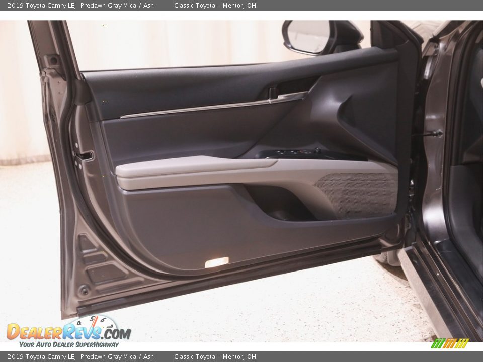2019 Toyota Camry LE Predawn Gray Mica / Ash Photo #4