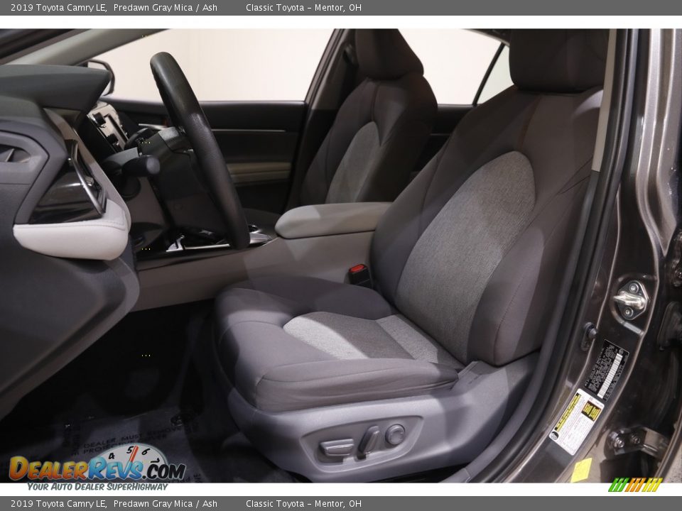 2019 Toyota Camry LE Predawn Gray Mica / Ash Photo #5