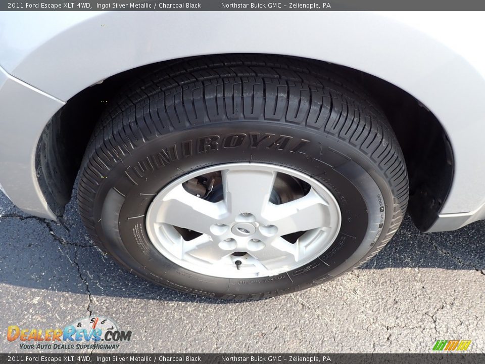 2011 Ford Escape XLT 4WD Ingot Silver Metallic / Charcoal Black Photo #13