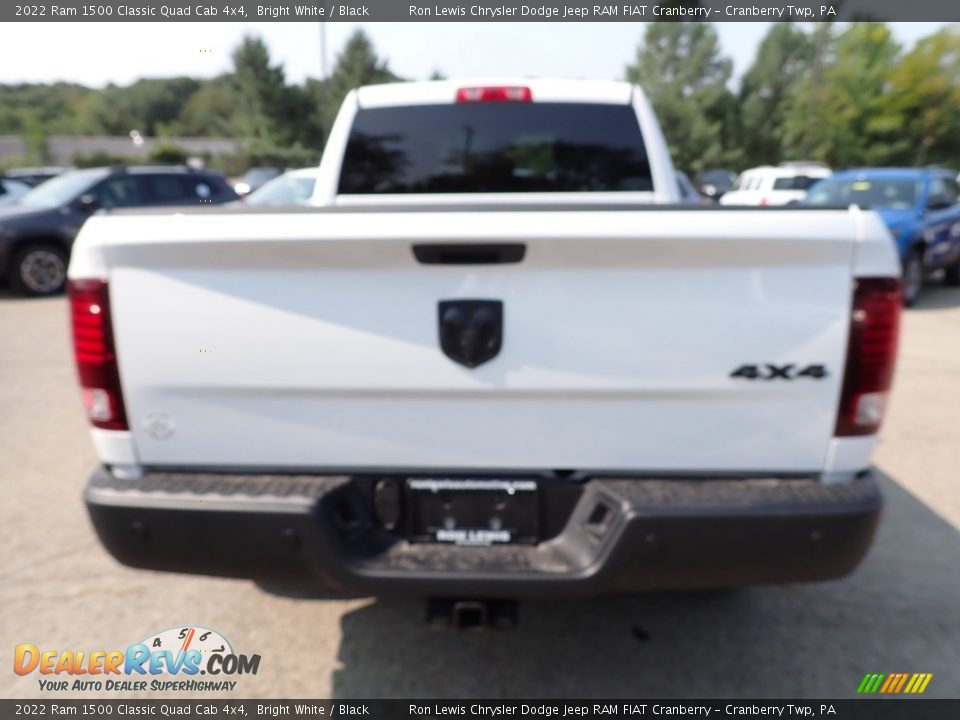 2022 Ram 1500 Classic Quad Cab 4x4 Bright White / Black Photo #4