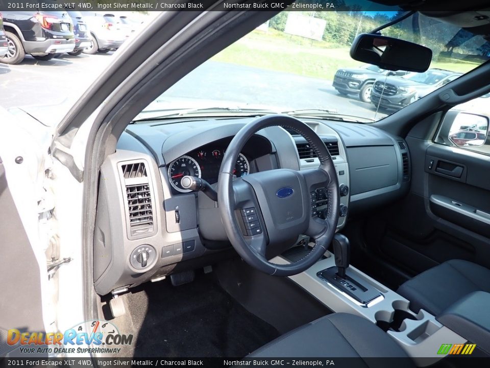 2011 Ford Escape XLT 4WD Ingot Silver Metallic / Charcoal Black Photo #30