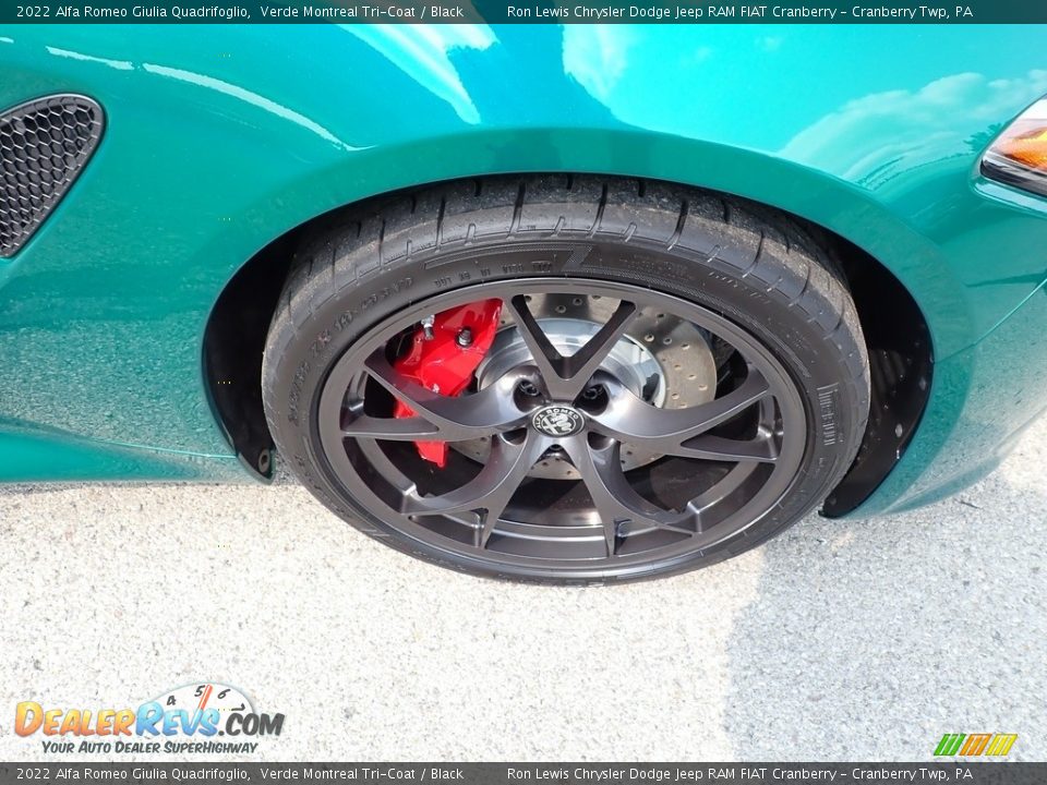 2022 Alfa Romeo Giulia Quadrifoglio Wheel Photo #9
