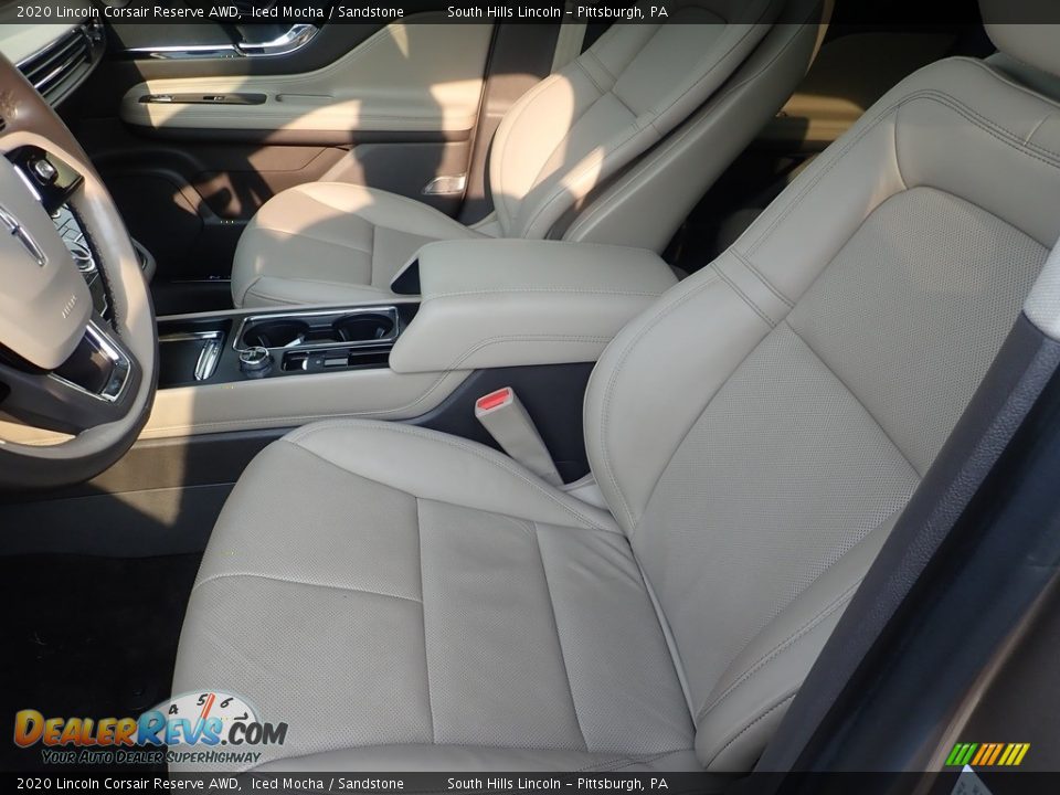 Front Seat of 2020 Lincoln Corsair Reserve AWD Photo #15