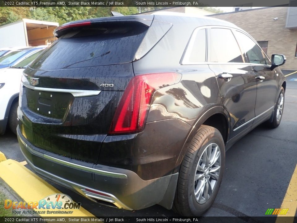 2022 Cadillac XT5 Premium AWD Stellar Black Metallic / Jet Black Photo #3