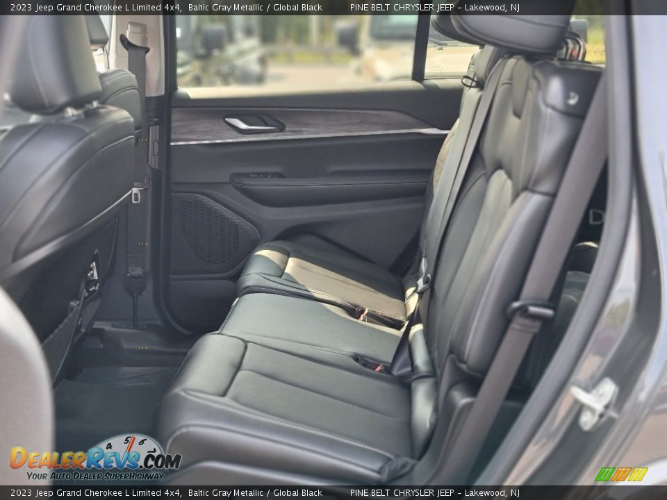 2023 Jeep Grand Cherokee L Limited 4x4 Baltic Gray Metallic / Global Black Photo #6
