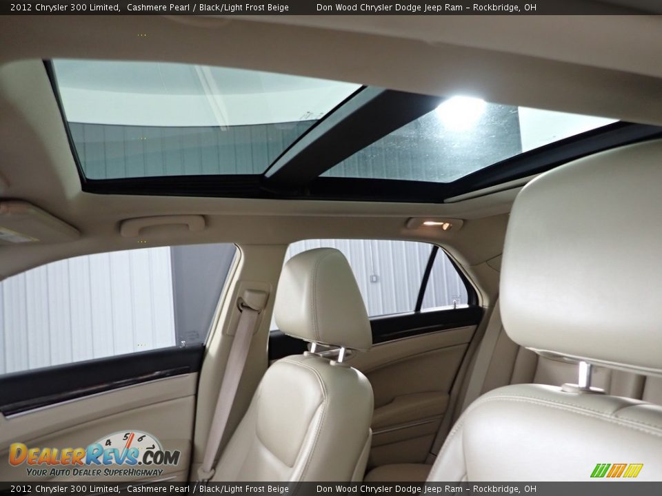 2012 Chrysler 300 Limited Cashmere Pearl / Black/Light Frost Beige Photo #6