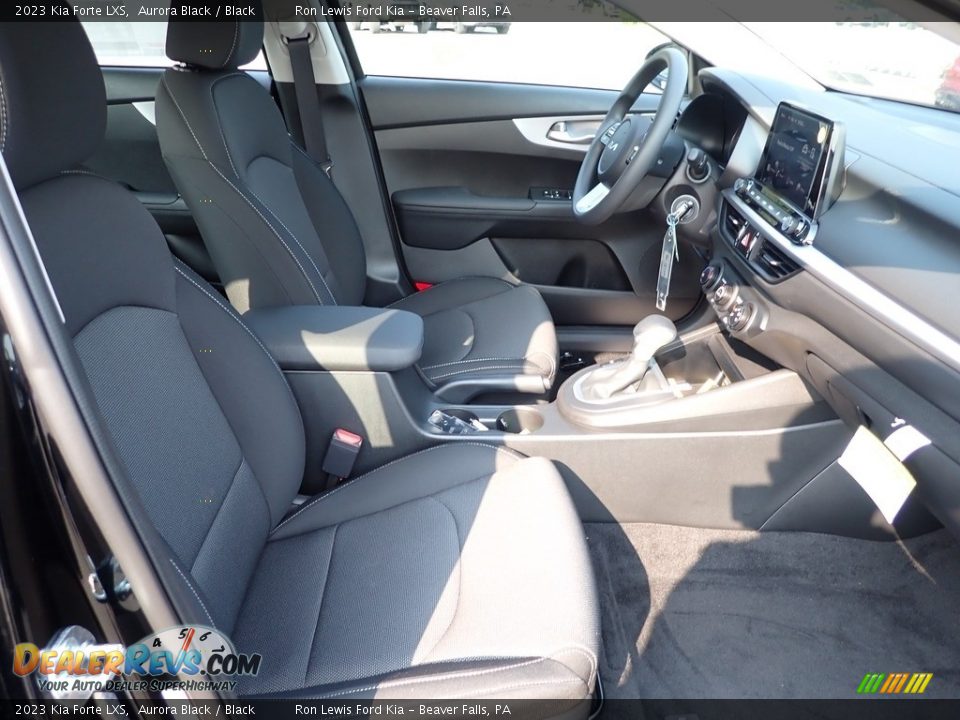 2023 Kia Forte LXS Aurora Black / Black Photo #11