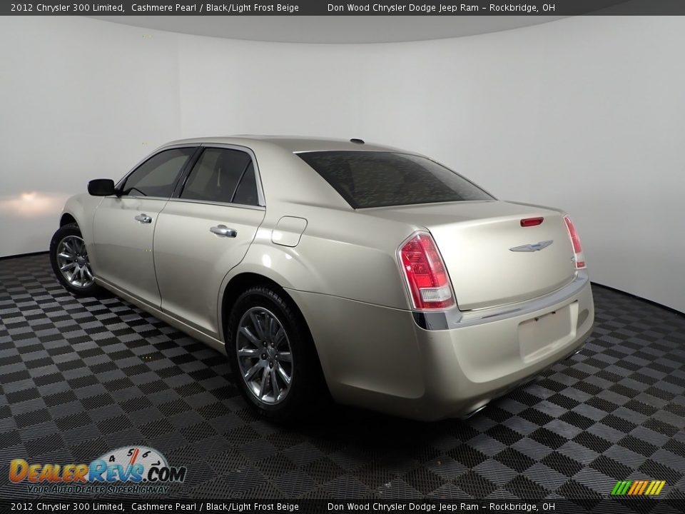 2012 Chrysler 300 Limited Cashmere Pearl / Black/Light Frost Beige Photo #9