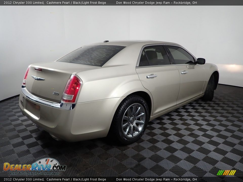 2012 Chrysler 300 Limited Cashmere Pearl / Black/Light Frost Beige Photo #13