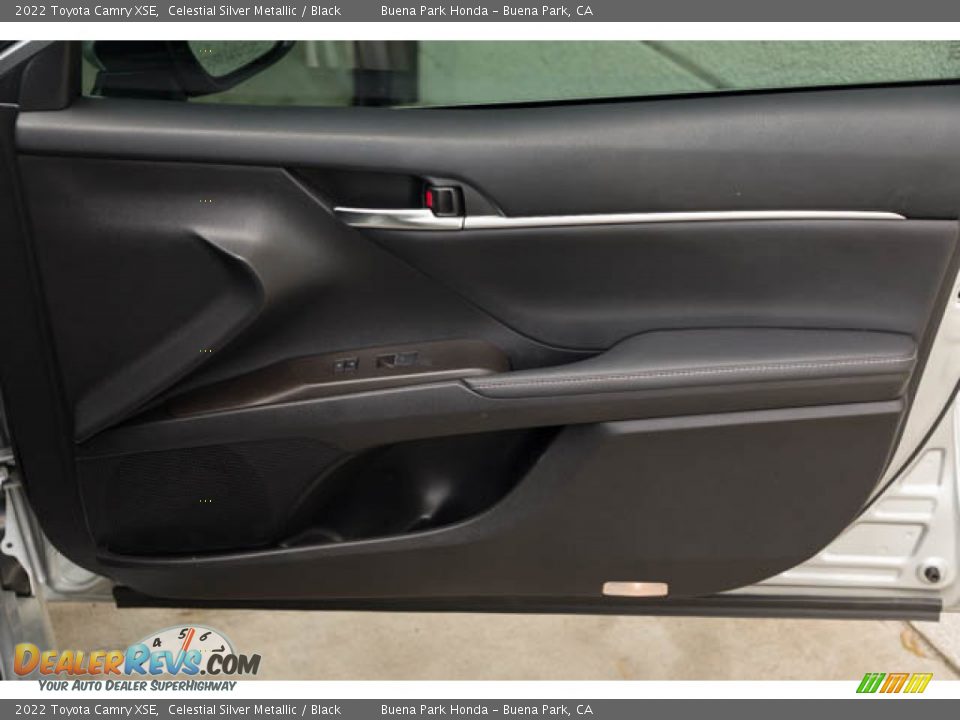 2022 Toyota Camry XSE Celestial Silver Metallic / Black Photo #34
