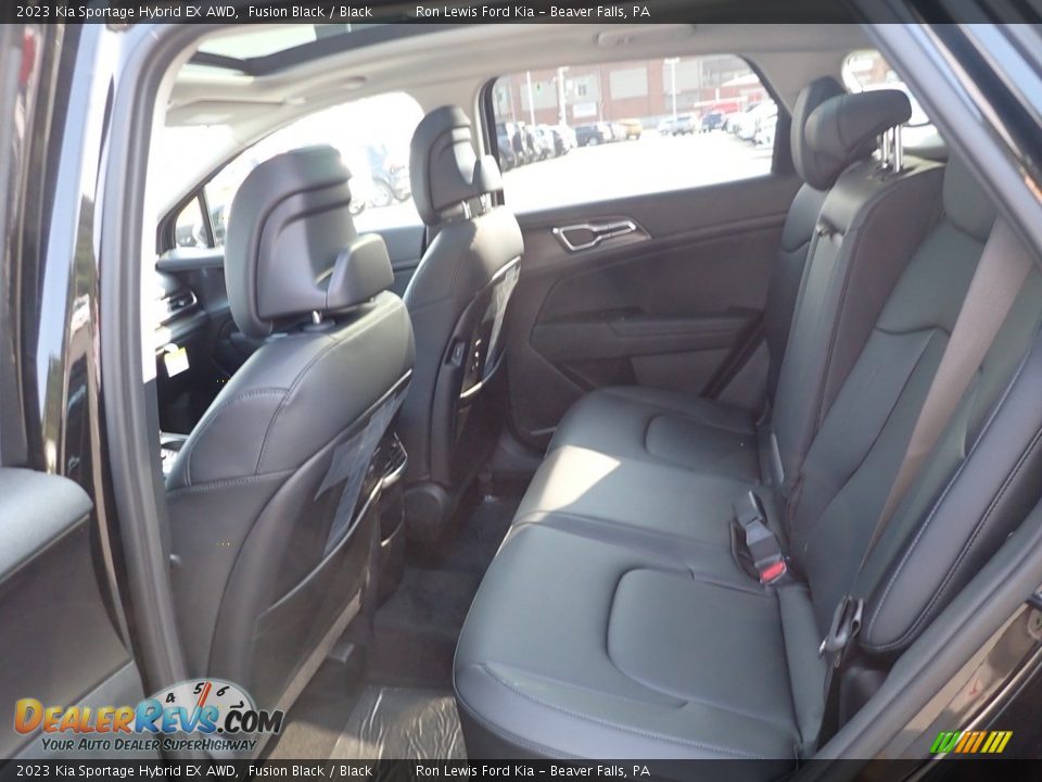 2023 Kia Sportage Hybrid EX AWD Fusion Black / Black Photo #12