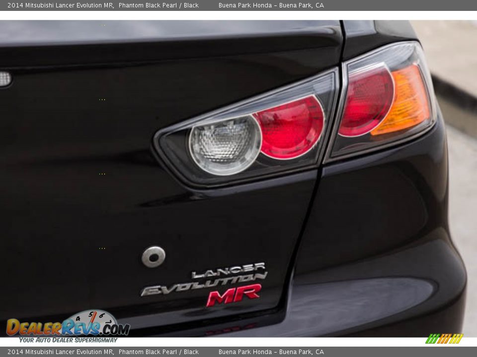 2014 Mitsubishi Lancer Evolution MR Logo Photo #11