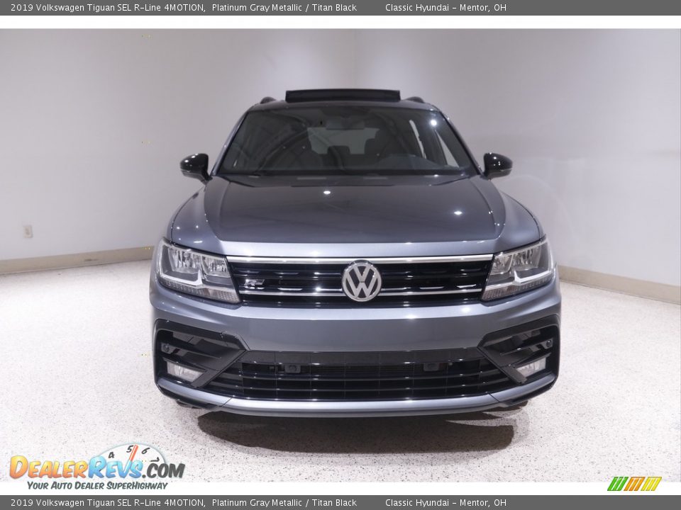 2019 Volkswagen Tiguan SEL R-Line 4MOTION Platinum Gray Metallic / Titan Black Photo #2