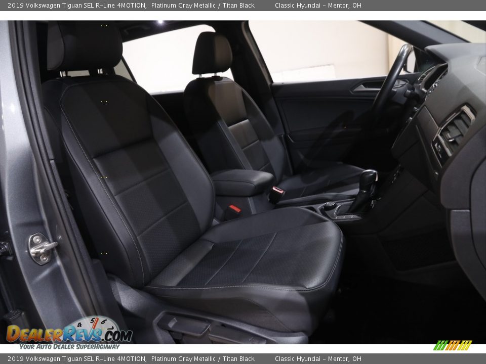 2019 Volkswagen Tiguan SEL R-Line 4MOTION Platinum Gray Metallic / Titan Black Photo #16