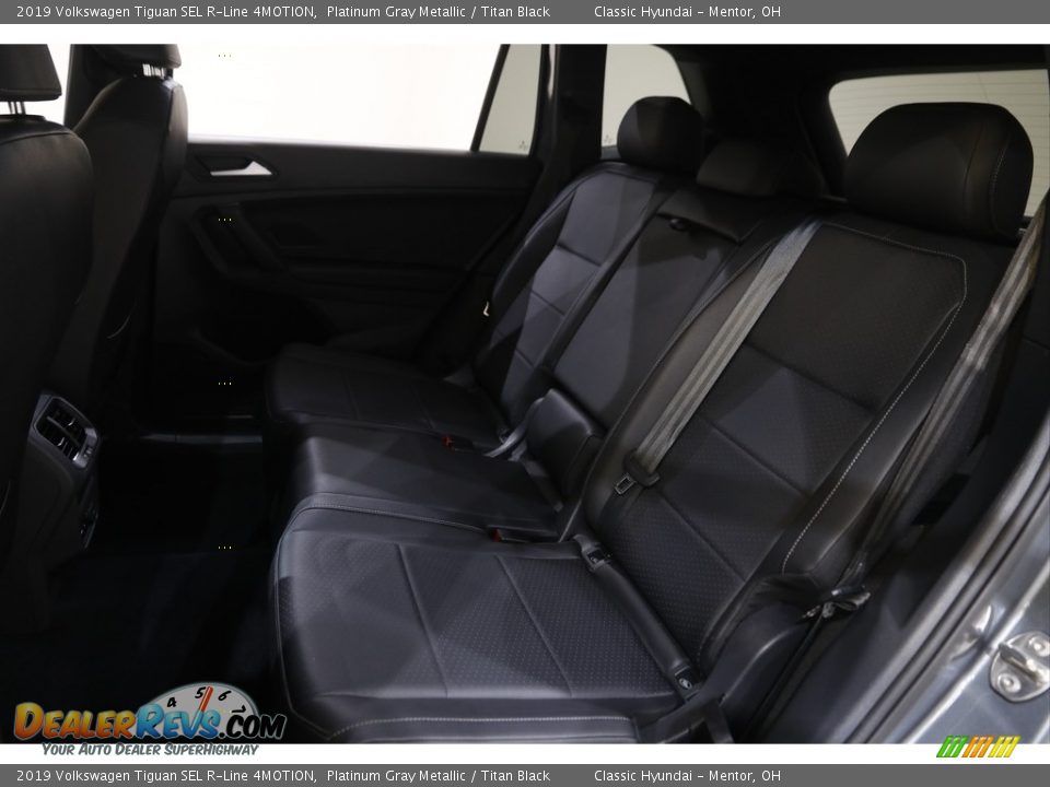 2019 Volkswagen Tiguan SEL R-Line 4MOTION Platinum Gray Metallic / Titan Black Photo #18