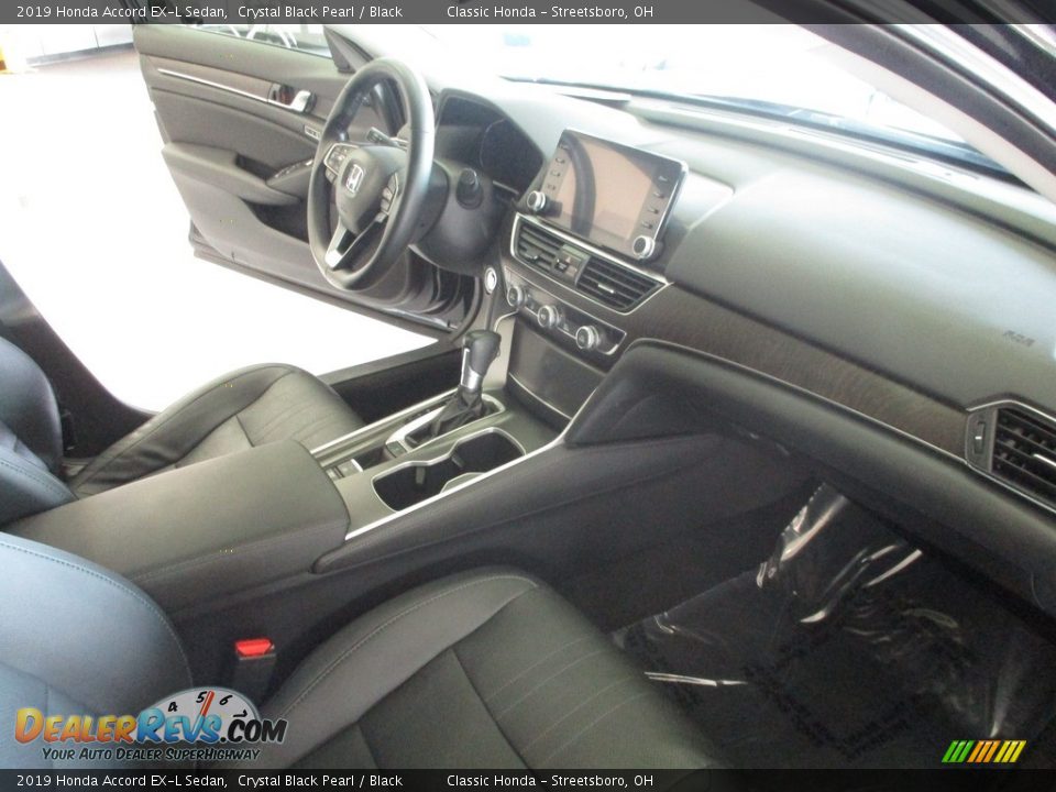 2019 Honda Accord EX-L Sedan Crystal Black Pearl / Black Photo #15