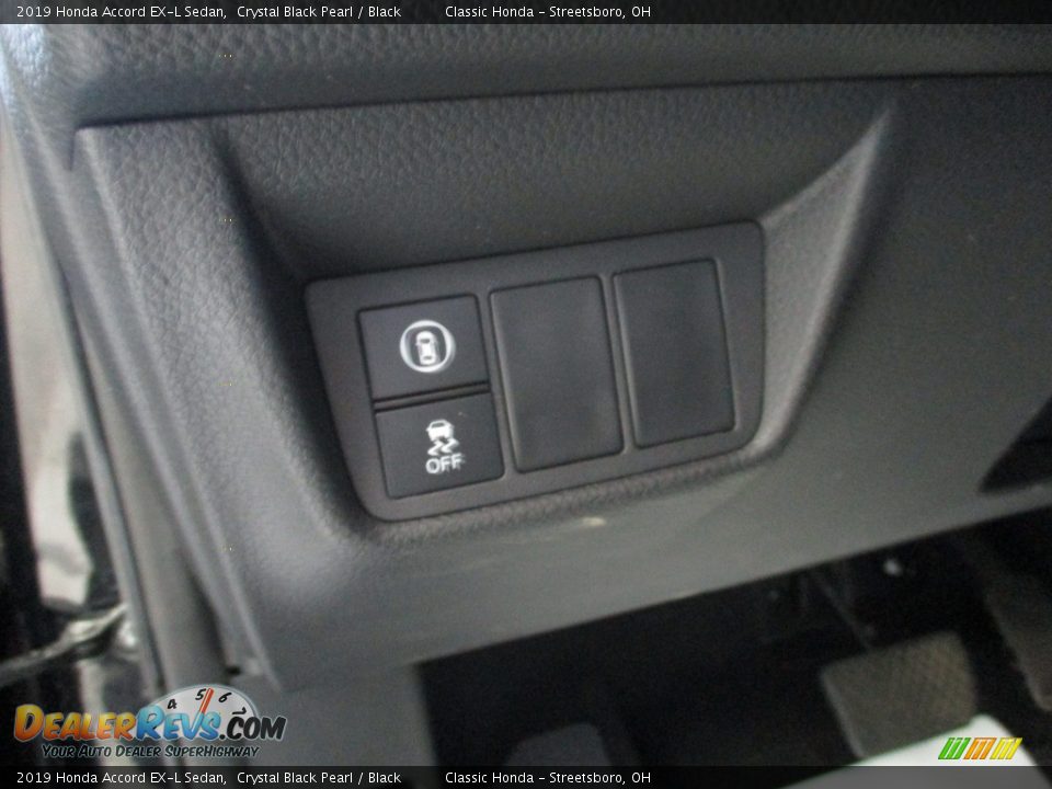 2019 Honda Accord EX-L Sedan Crystal Black Pearl / Black Photo #29