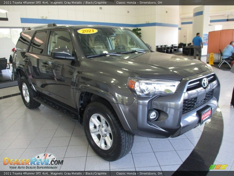 2021 Toyota 4Runner SR5 4x4 Magnetic Gray Metallic / Black/Graphite Photo #3