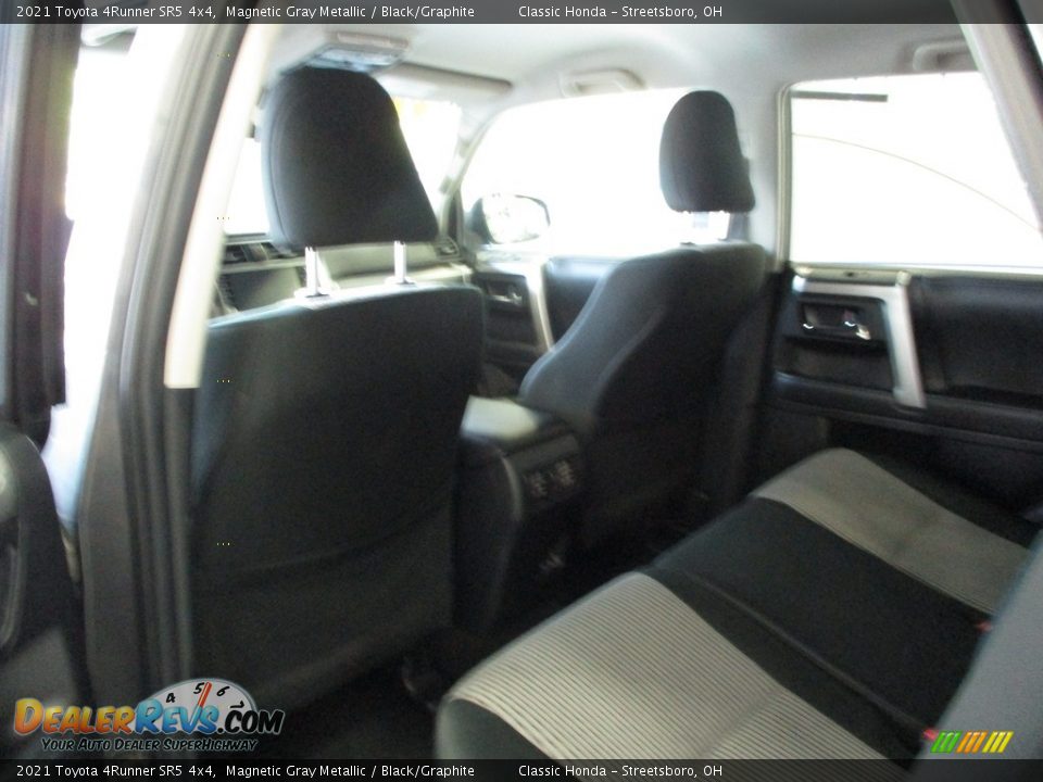 2021 Toyota 4Runner SR5 4x4 Magnetic Gray Metallic / Black/Graphite Photo #23