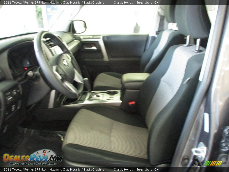 2021 Toyota 4Runner SR5 4x4 Magnetic Gray Metallic / Black/Graphite Photo #27