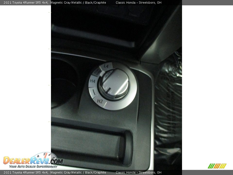 2021 Toyota 4Runner SR5 4x4 Magnetic Gray Metallic / Black/Graphite Photo #34