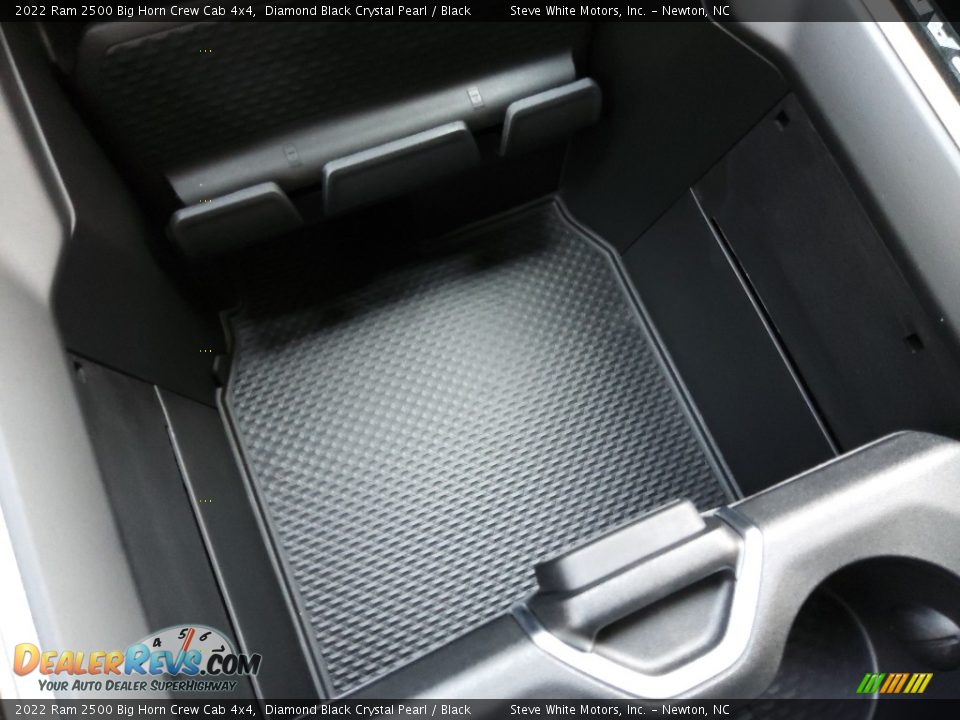 2022 Ram 2500 Big Horn Crew Cab 4x4 Diamond Black Crystal Pearl / Black Photo #28