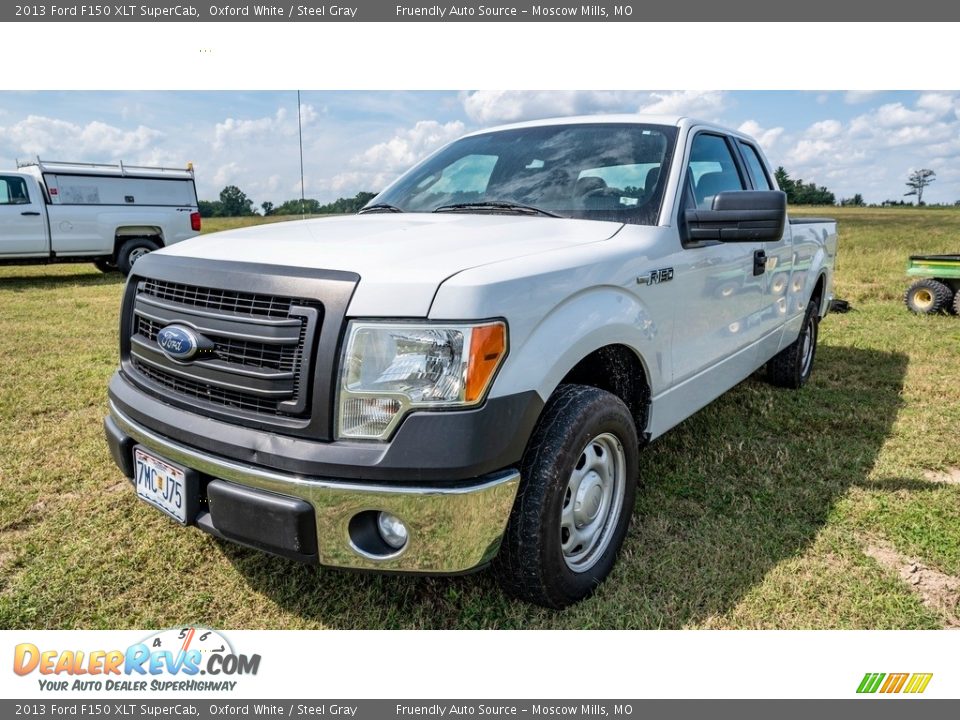 2013 Ford F150 XLT SuperCab Oxford White / Steel Gray Photo #8