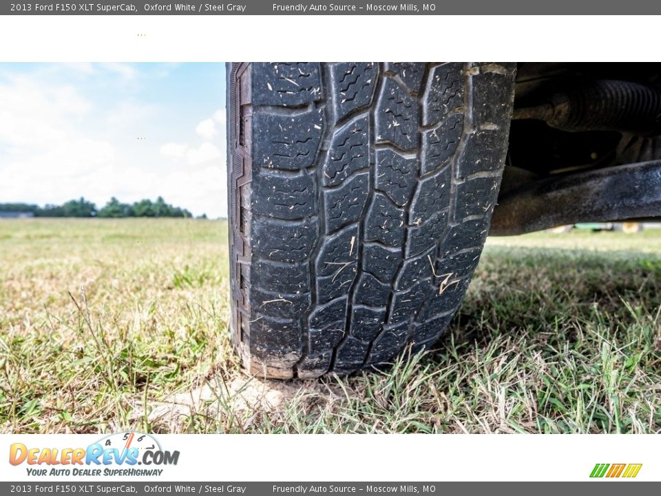 2013 Ford F150 XLT SuperCab Oxford White / Steel Gray Photo #11