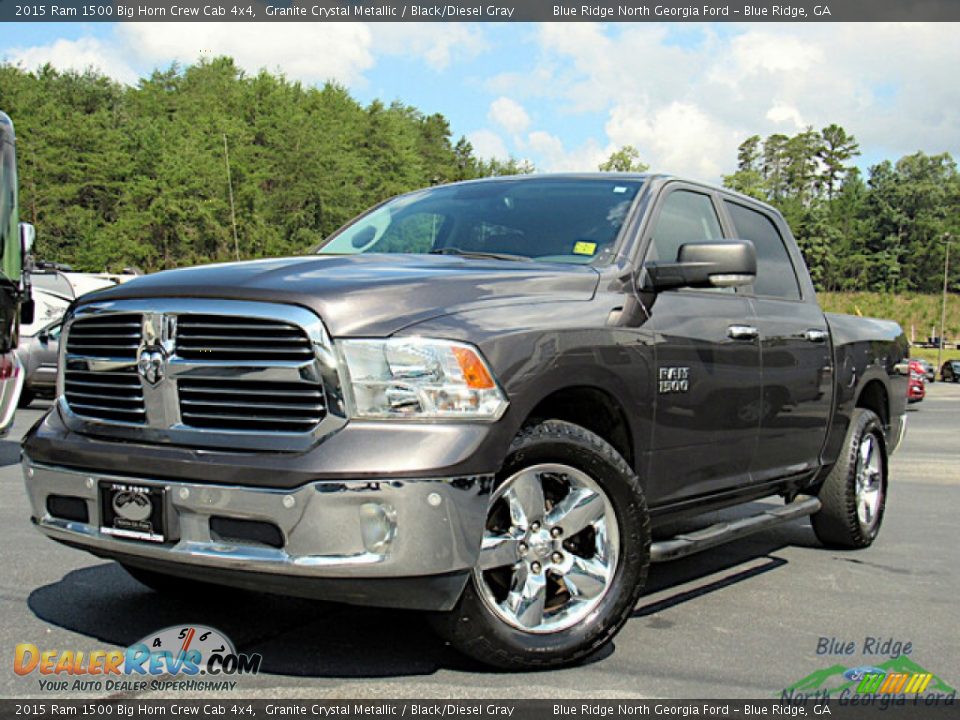 Front 3/4 View of 2015 Ram 1500 Big Horn Crew Cab 4x4 Photo #1