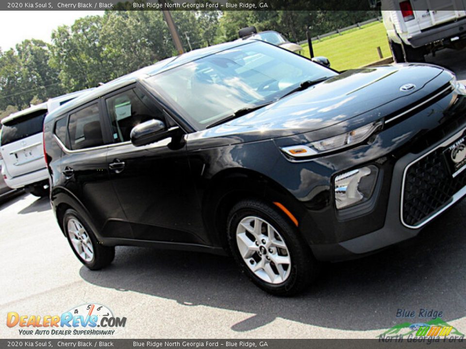 2020 Kia Soul S Cherry Black / Black Photo #26