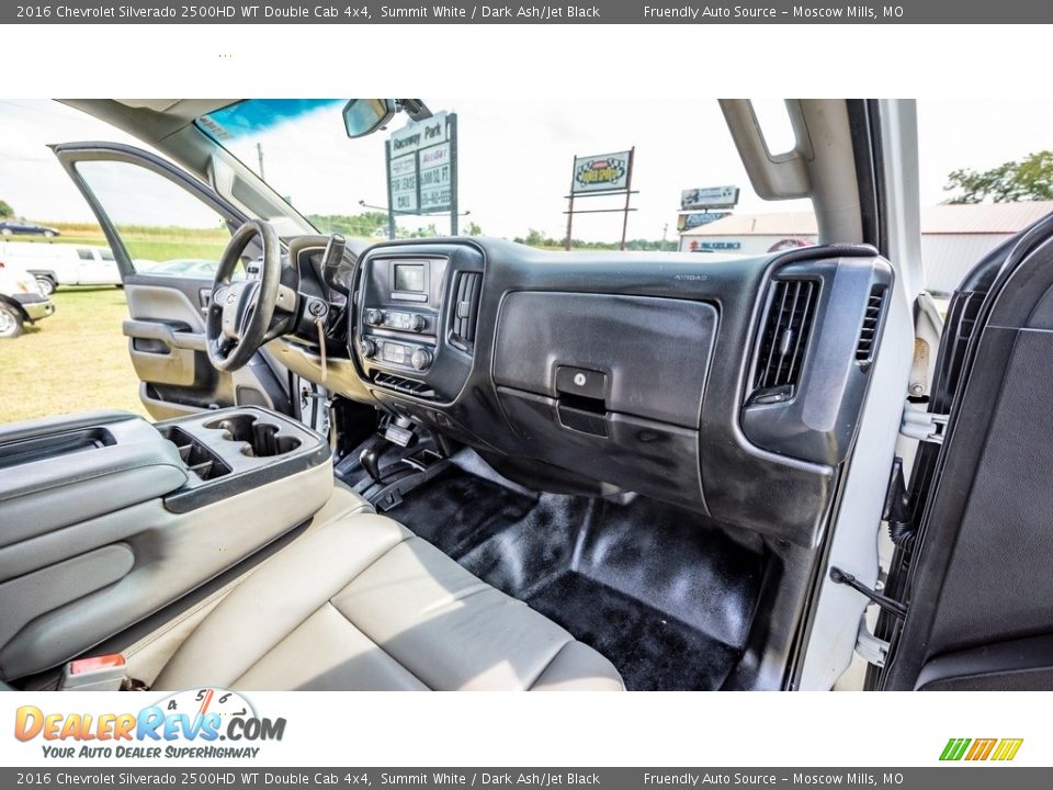 2016 Chevrolet Silverado 2500HD WT Double Cab 4x4 Summit White / Dark Ash/Jet Black Photo #25