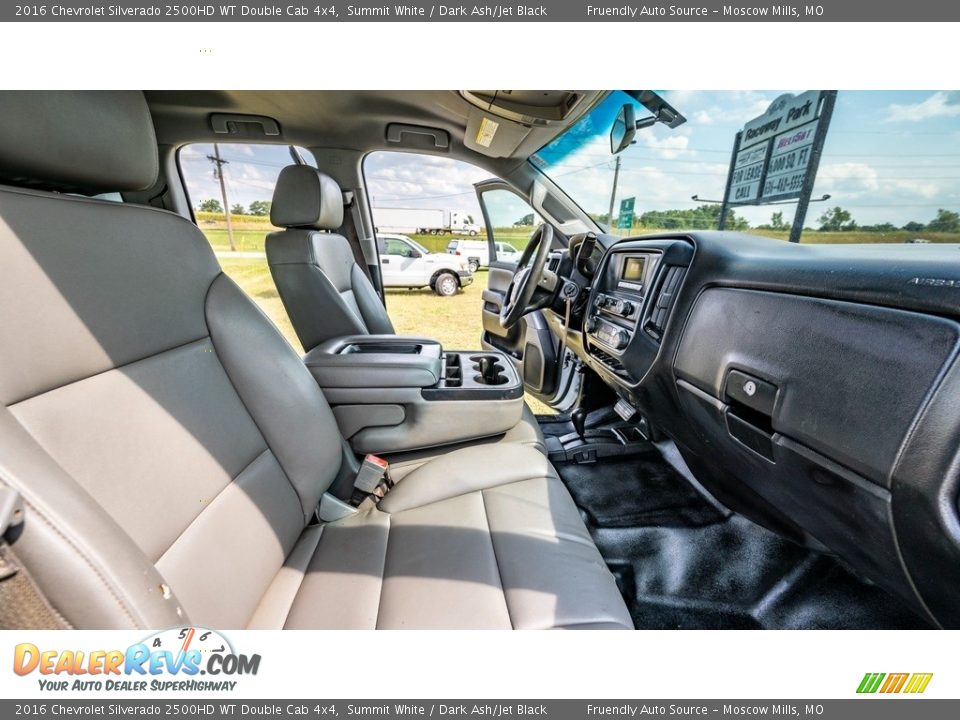 2016 Chevrolet Silverado 2500HD WT Double Cab 4x4 Summit White / Dark Ash/Jet Black Photo #26