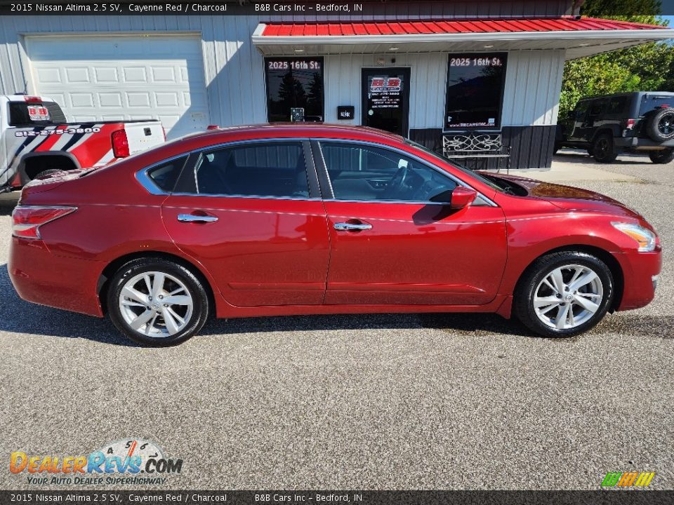 2015 Nissan Altima 2.5 SV Cayenne Red / Charcoal Photo #1