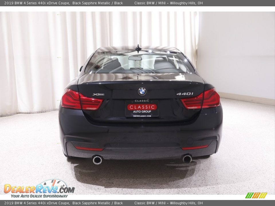 Exhaust of 2019 BMW 4 Series 440i xDrive Coupe Photo #22