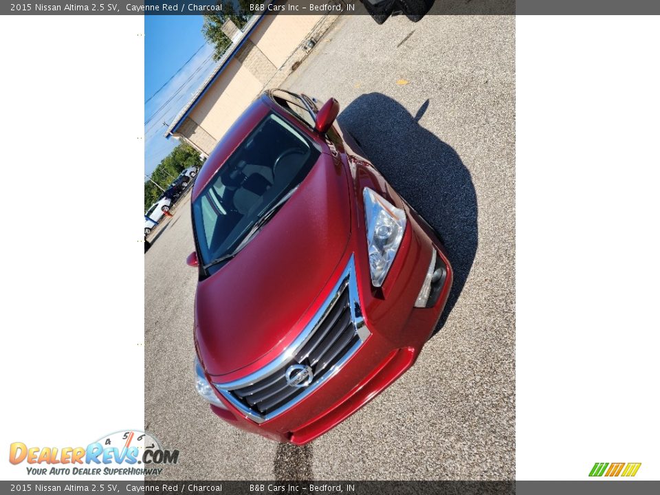 2015 Nissan Altima 2.5 SV Cayenne Red / Charcoal Photo #28